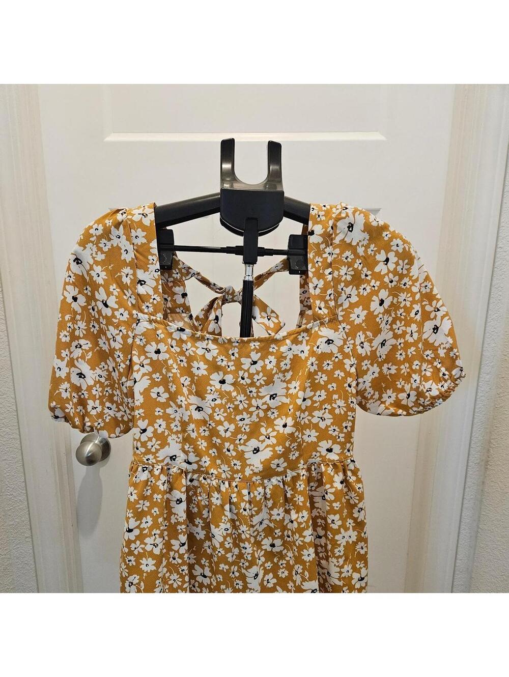 Magnolia Women's Yellow and Multi Blous
